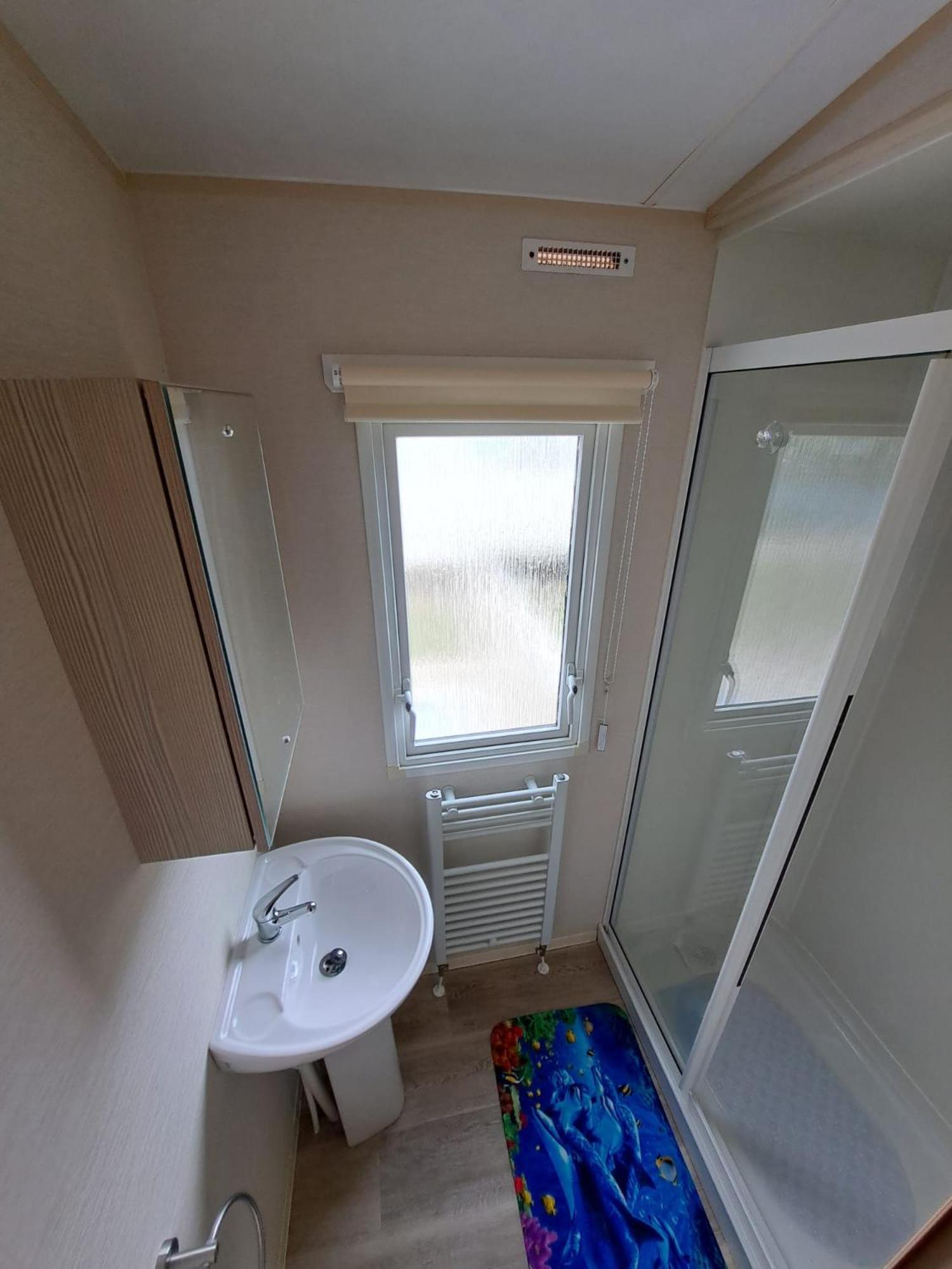 Caravan Waxholme Exterior photo